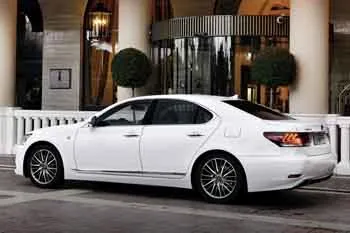 Lexus LS (2013 – 2018) – fotka 17