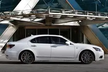 Lexus LS (2013 – 2018) – fotka 18