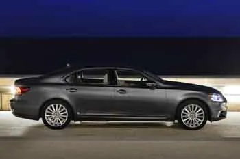 Lexus LS (2013 – 2018) – fotka 22