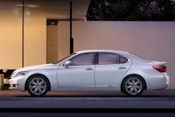 Lexus LS (2010 – 2013) – fotka 13