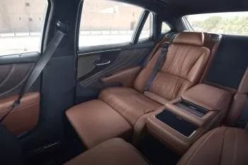 Lexus LS (od 2018) – fotka 22