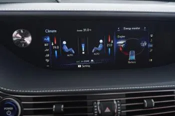 Lexus LS (od 2018) – fotka 28
