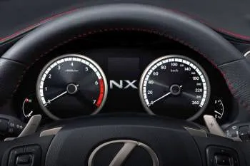 Lexus NX (2014 – 2017) – fotka 22