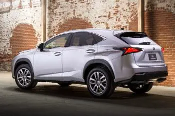 Lexus NX (2014 – 2017) – fotka 33