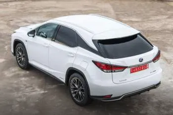 Lexus RX (od 2019) – fotka 14