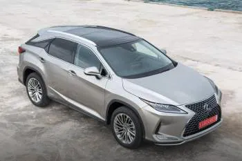 Lexus RX (od 2019) – fotka 21