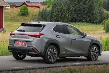 Lexus UX (od 2019) – fotka 21