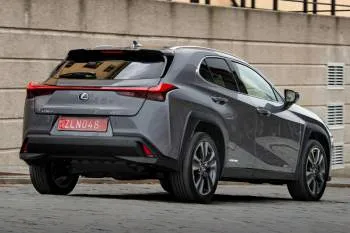 Lexus UX (od 2019) – fotka 22