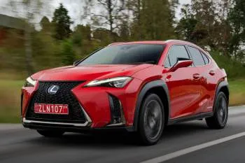 Lexus UX (od 2019) – fotka 38