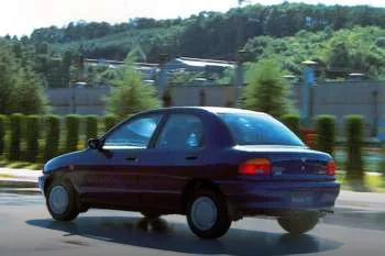 Mazda 121 (1991 – 1996) – fotka 2
