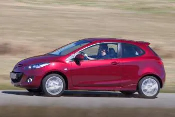 Mazda 2 (2010 – 2013) – fotka 7