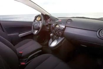 Mazda 2 (2010 – 2013) – fotka 18