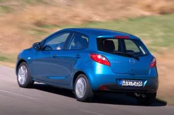 Mazda 2 (2010 – 2015) – fotka 8