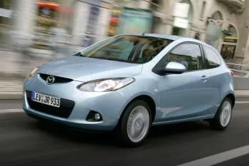 Mazda 2 1.3hp Touring – fotka 4