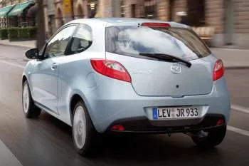 Mazda 2 1.3hp Touring – fotka 5