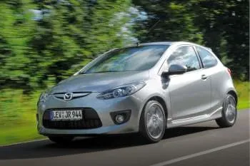 Mazda 2 1.3hp Touring – fotka 6