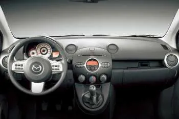Mazda 2 (2008 – 2010) – fotka 15