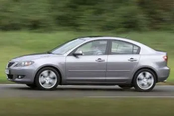 Mazda 3 Sedan (2003 – 2006) – fotka 4