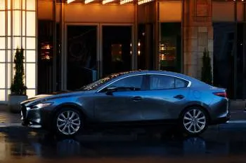 Mazda 3 Sedan (od 2019) – fotka 5