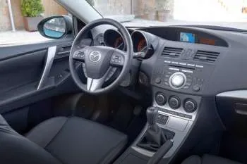 Mazda 3 Sedan (2009 – 2011) – fotka 9
