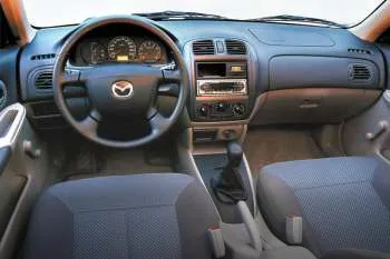 Mazda 323 Sedan (2001 – 2003) – fotka 6