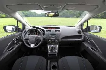 Mazda 5 (od 2010) – fotka 33
