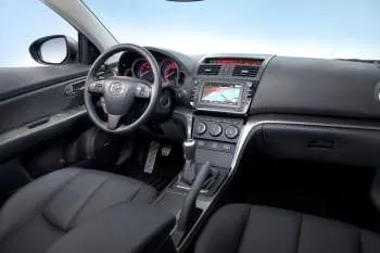 Mazda 6 sedan (2010 – 2012) – fotka 18