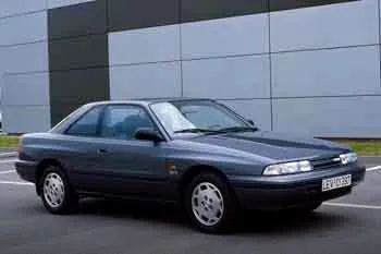Mazda 626 Coupe (1987 – 1993) – fotka 2