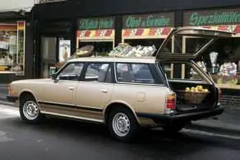Mazda 929 Legato Combi (1980 – 1982) – fotka 2