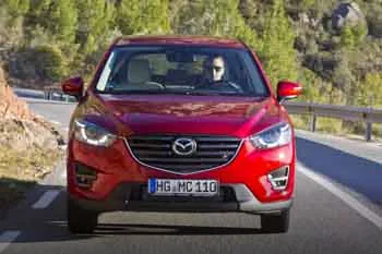 Mazda CX-5 (2015 – 2017) – fotka 16