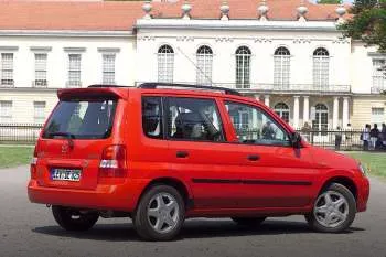 Mazda Demio (2000 – 2003) – fotka 2