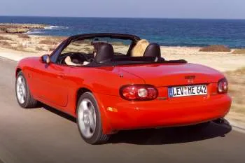 Mazda MX-5 (2004 – 2005) – fotka 6