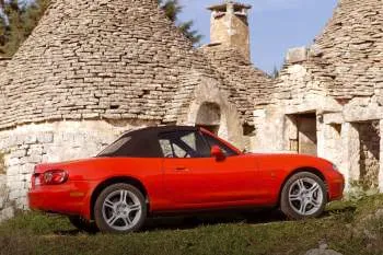 Mazda MX-5 (2004 – 2005) – fotka 11