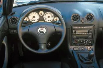 Mazda MX-5 (2001 – 2004) – fotka 9