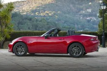 Mazda MX-5 SkyActiv-G 132 TS – fotka 3