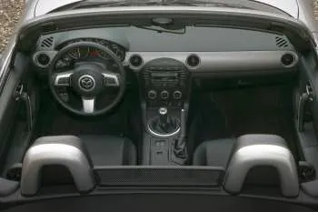 Mazda MX-5 Roadster Coupe (2009 – 2013) – fotka 10