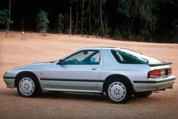 Mazda RX-7 (1986 – 1992) – fotka 3