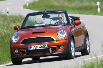 Mini Cabrio One – fotka 5