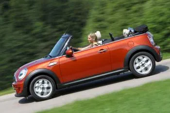 Mini Cabrio One – fotka 6