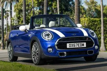 Mini Cabrio (od 2018) – fotka 24