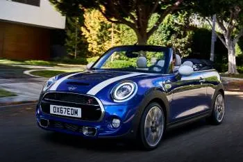 Mini Cabrio (od 2018) – fotka 29
