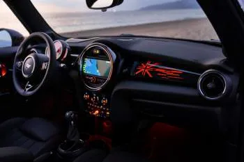 Mini Cabrio (od 2018) – fotka 37