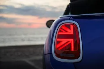 Mini Cabrio (od 2018) – fotka 44