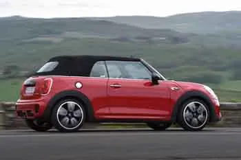 Mini Cabrio (2016 – 2018) – fotka 14