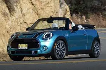 Mini Cabrio (2016 – 2018) – fotka 17
