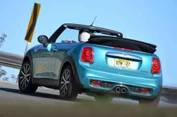 Mini Cabrio (2016 – 2018) – fotka 20