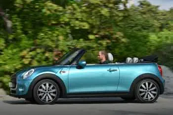 Mini Cabrio (2016 – 2018) – fotka 26