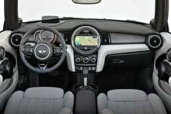 Mini Cabrio (2016 – 2018) – fotka 32