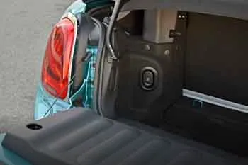 Mini Cabrio (2016 – 2018) – fotka 35