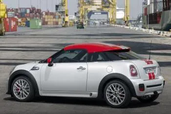 Mini Coupe (2011 – 2015) – fotka 15